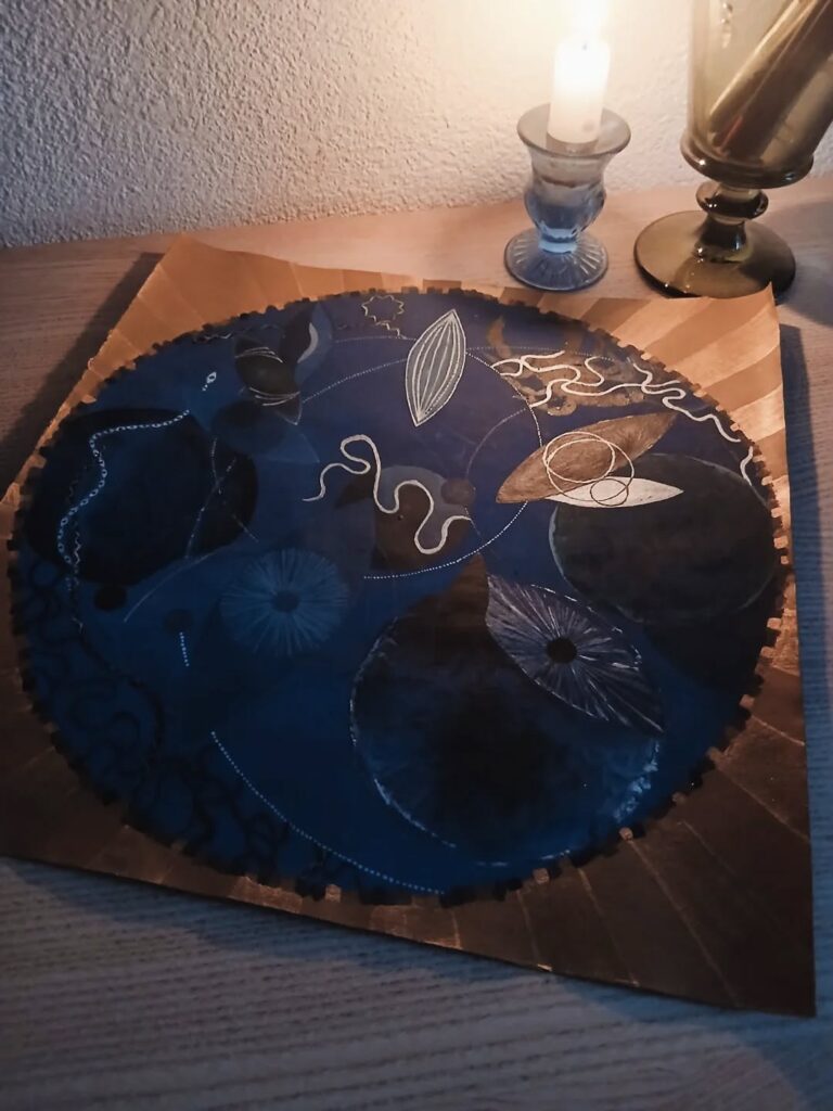 Instagram post from argile_etoiles. This post is in position 2.